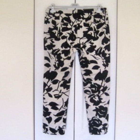 Weekend Max Mara Cropped Slim Cigarette Pants - Picture 2 of 8